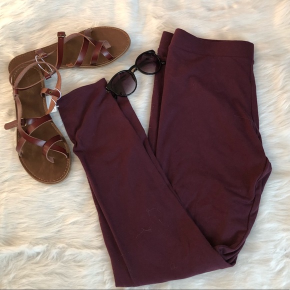 LC Lauren Conrad Pants - Maroon solid leggings full length Lauren Conrad